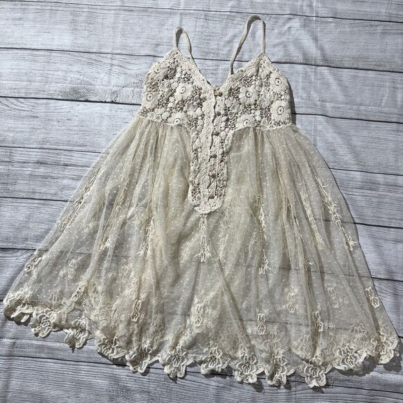 Free People Dresses & Skirts - Rare Vintage Free People Say Hello to Heaven Lace Dots Crochet Slip Dress XS